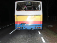 02.11.2010 - Sikórz. Wypadek Jelcza PR110M #575. Źródło: www.policja.plockinfo.pl
