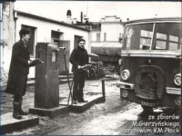 Teren dawnej zajezdni przy ul. Bieruta (w tle budynek dzisiejszej prokuratury)