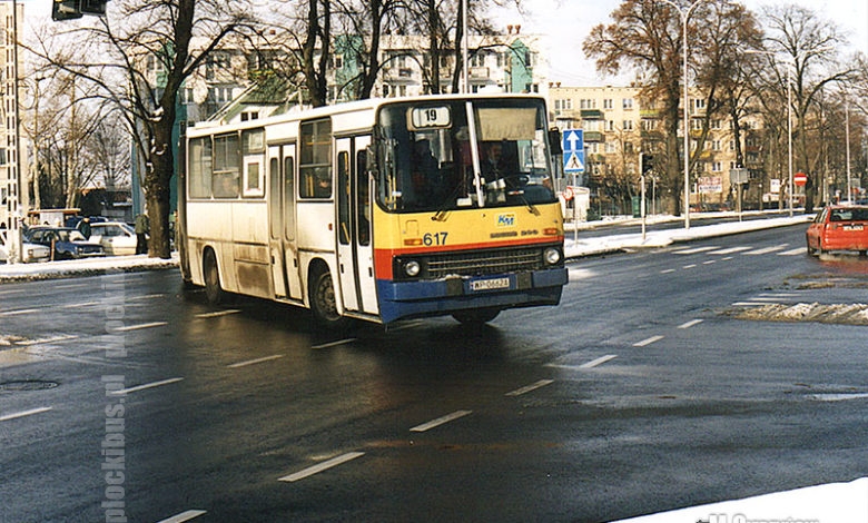 Ikarus #617 po naprawie głównej, pomalowany na biało