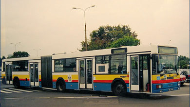 #626 - W 1996 r. kupiono pierwszy autobus przegubowy przystosowany do przewozu osób niepełnosprawnych.