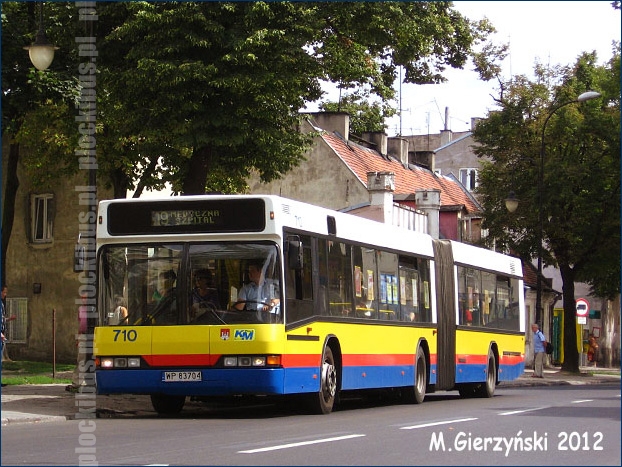 #710 - Neoplan z nowymi mniejszymi wyślwetlaczami