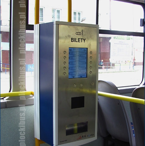 Biletomat zamontowany w Mercedesie Conecto #668
