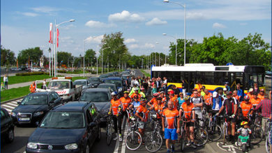 Zdjęcie zbiorowe promujące akcję "Nasze ulice, nasz wybór"