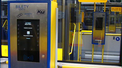 Biletomat Ticomat 8010 w nowym Solarisie