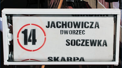 Ekspozytor wystawiony podczas pikniku z okazji 50-lecia.