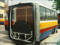 Płockie Ikarusy 280.70H czekające na montaż już na terenie warszawskiej zajezdni R-13