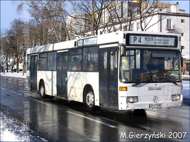 Mercedes-Benz O405N (WPL 44ML) na linii P-4