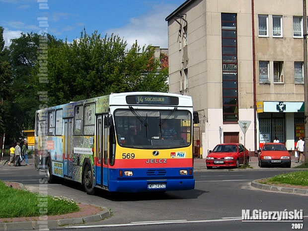 #569 wyrusza do Soczewki na linii 14