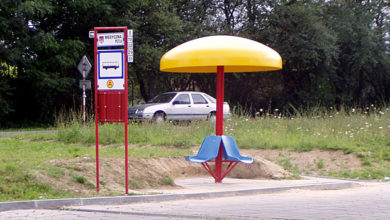 "Grzybek" na pętli na Winiarach wzorowany na wiacie typu "Kalisz"