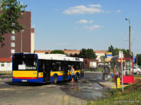 Zamontowana wiata, a także kurtyna wodna na pętli na Winiarach