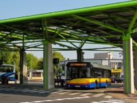 Solaris oczekuje na odjazd ze stanowiska