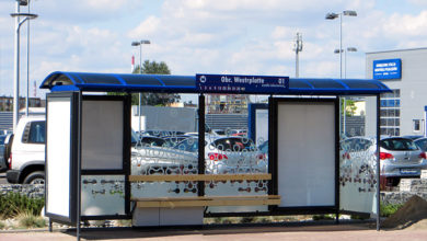 Nowa wiata na przystanku "Obr. Westerplatte 01"