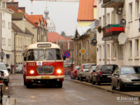 Zabytkowy Jelcz MEX 272 na ul. Kazimierza Wielkiego