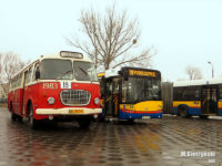 Zabytkowy Jelcz MEX 272 na pętli Winiary