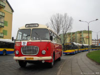 Zabytkowy Jelcz MEX 272 na pętli Podolszyce