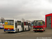 "Czerwony Ikarus" przyjechał po części z wnętrza #619