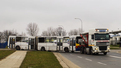 #619 opuszcza teren zajezdni