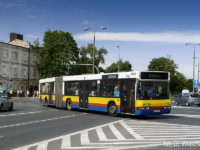 Neoplan #710 na linii 19 podczas objazdu zamkniętego fragmentu ul. Bielskiej