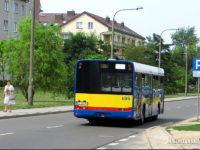 Solaris #696 przystosowany do montażu haka holowniczego