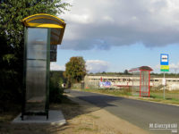 Nowa wiata na przystanku Słupno, Bociania oraz czerwona wiata przeniesiona z Barcikowa