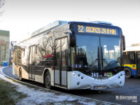 Testowy elektryczny Ursus CS12LFE
