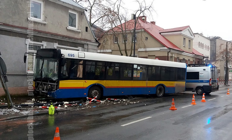 Wypadek z udziałem Solarisa #695