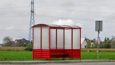 Nowa wiata na przystanku "Naftobudowa"