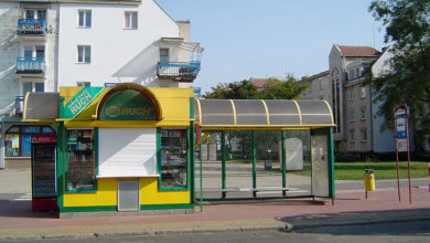 Wiatokiosk na przystanku Skotnickiego - stan na 2011 r. (prawie oryginalny)