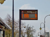 Tablica Dynamicznej Informacji Pasażerskiej na Starym Mieście