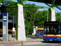 Słupek informacyjny na przystanku Dworzec kolejowy 01