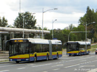 Przegubowe hybrydy na ostatniej prostej w drodze z fabryki do płockiej zajezdni