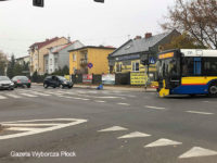 Kolizja z udziałem Solarisa #731. Foto: Gazeta Wyborcza Płock