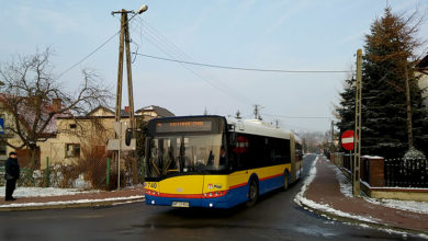 Autobus linii nr 3 na ul. Cedrowej