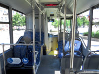 Wnętrze Isuzu Novociti Life