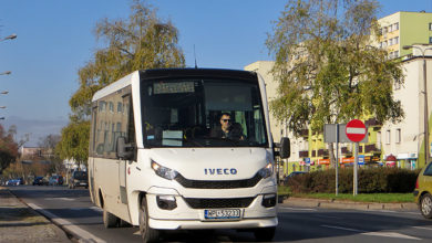 Iveco Daily 70C Feniksbus (WPL 53233) na linii P-4
