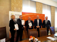 Podpisanie umowy na Karsany