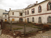 Dawny (opuszczony dziś) budynek zajezdni