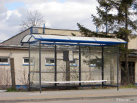 Wiata typu Merkury na przyst. Fabryka maszyn 02, która zastąpiła skasowaną wiatę typu Beta