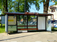 Nowa wiata na przystanku Szpital Św. Trójcy 02