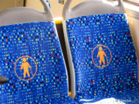 Niestety zabrakło pomarańczowej tapicerki na siedzeniach