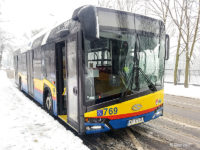 Potłuczona przednia szyba w Solarisie #769