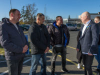 Kierowcy z Żytomierza, którzy przyjechali po autobusy (fot. UM Płock)