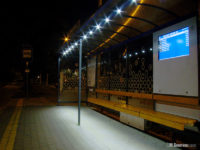 Doświetlona wiata na przystanku Winiary, szpital 01