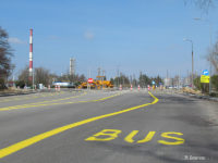 Tymczasowy buspas wytyczony w kierunku bramy II