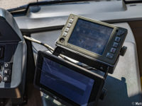 Sterownik R&G umieszczony w Płocku nad fabrycznym sterownikiem