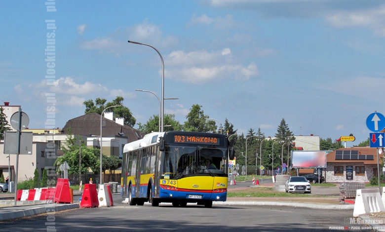 Autobus linii 103 na odcinku ul. Chopina przy dworcu autobusowym