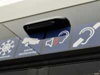 Nowy piktogram pętli indukcyjnej (pierwszy od prawej strony)