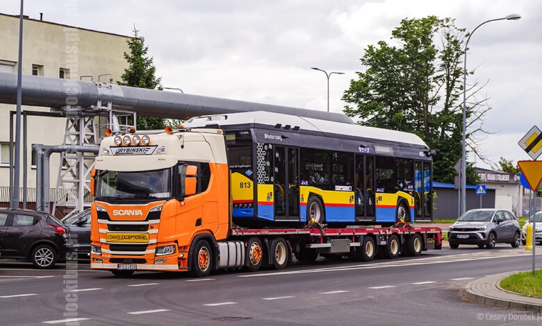 Solaris #813 w drodze do zajezdni